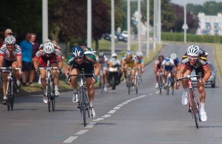sprint très serré à Laon